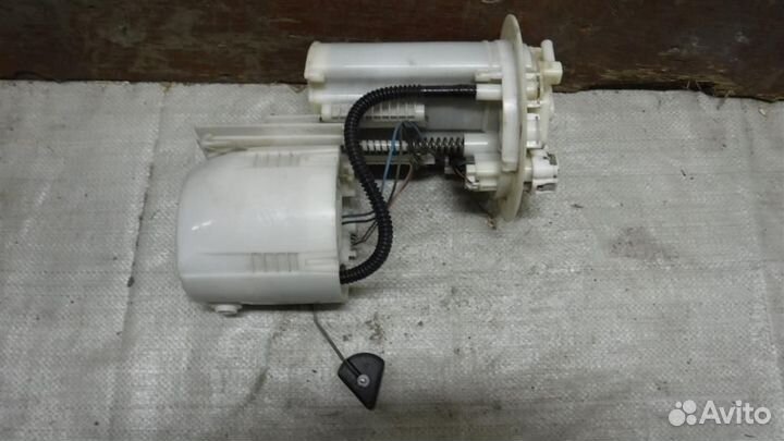 Насос топливный электрический (бензонасос) Toyota