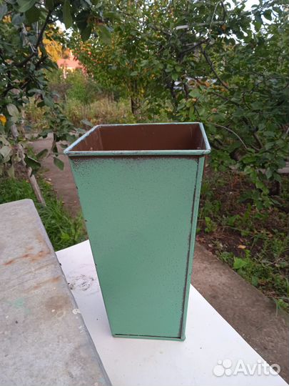 Кашпо для цветов