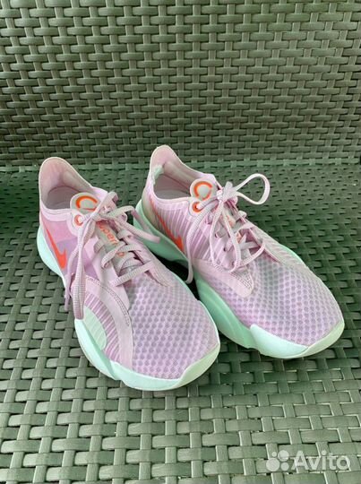 Оригинальные летние кроссовки Nike для девочки