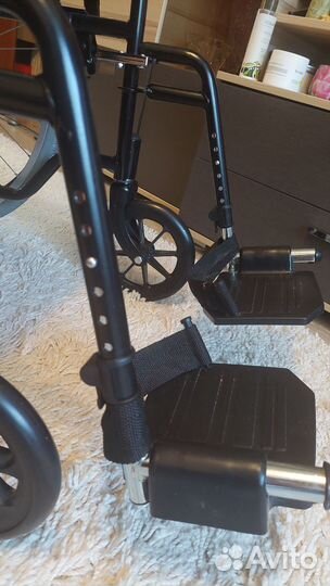 Инвалидная коляска