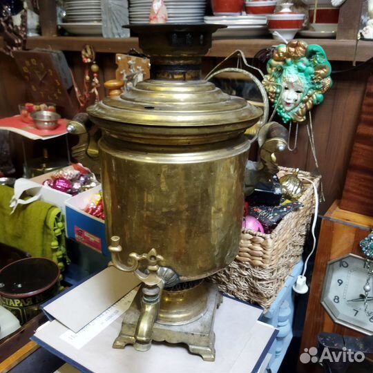 Старинный самовар на углях с медалями до 1917