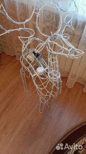 Новогодний олень светящийся