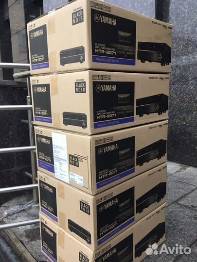 Ресивер Yamaha HTR-2071