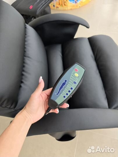 Массажное кресло