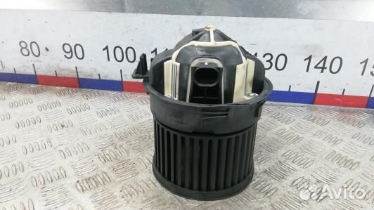 Моторчик печки peugeot 308 1 (LBE05KK01)