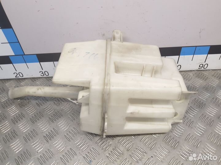 Б/У Бачок омывателя лобового стекла