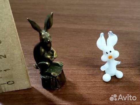 Статуэтка мальчик с подвижной головой