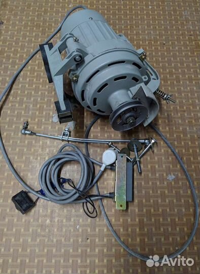 Швейная машина siruba