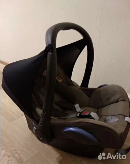 Автолюлька Maxi cosi cabriofix 0+ (0-13 кг)