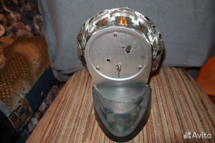 Настольные часы Маяк