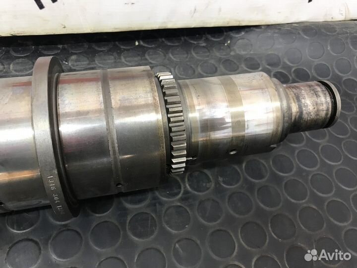 Вал вторичный кпп ZF