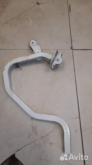 Петля двери/крышки багажника Renault Logan