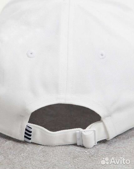 Adidas originals кепка