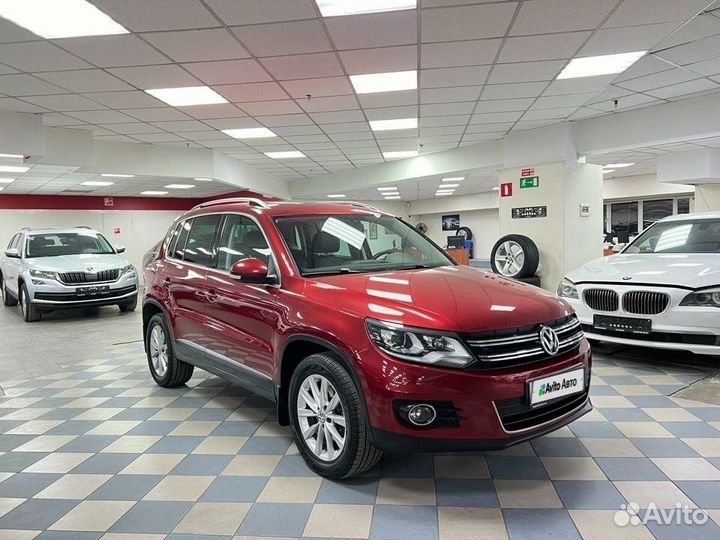 Volkswagen Tiguan 2.0 AT, 2011, 160 531 км