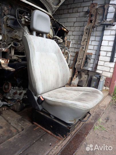 Сидения фолькс. Т. 4