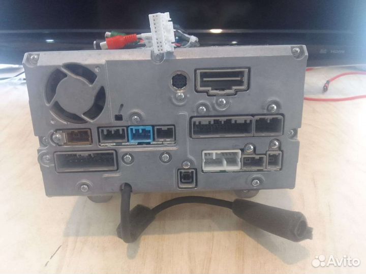 Автомагнитола от Паджеро 4