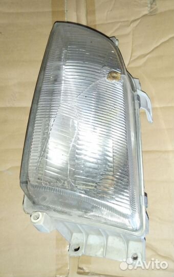Фара toyota corona / caldina