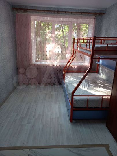 Комната 12,1 м² в 6-к., 2/5 эт.