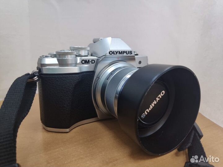 Olympus om-d e-m10 mark iii + 4 объектива
