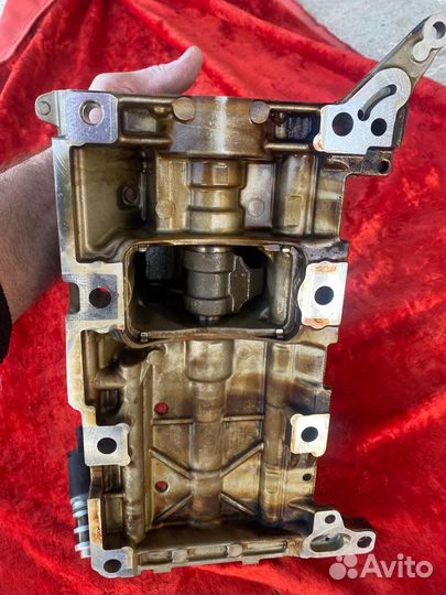 На BMW F10 Масляный насос с балансирным валом