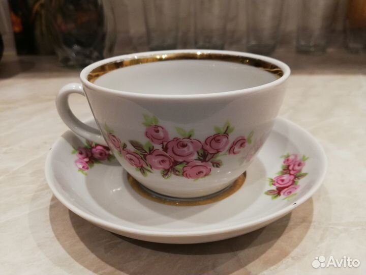Сервиз чайный Кузяевский фарфоровый завод 1963 год