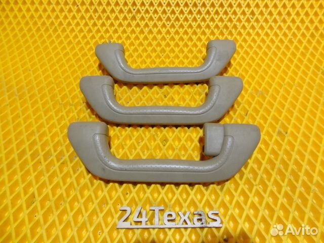 Honda Accord 7 02-07г. Ручка салона (на п-о-т-о-л