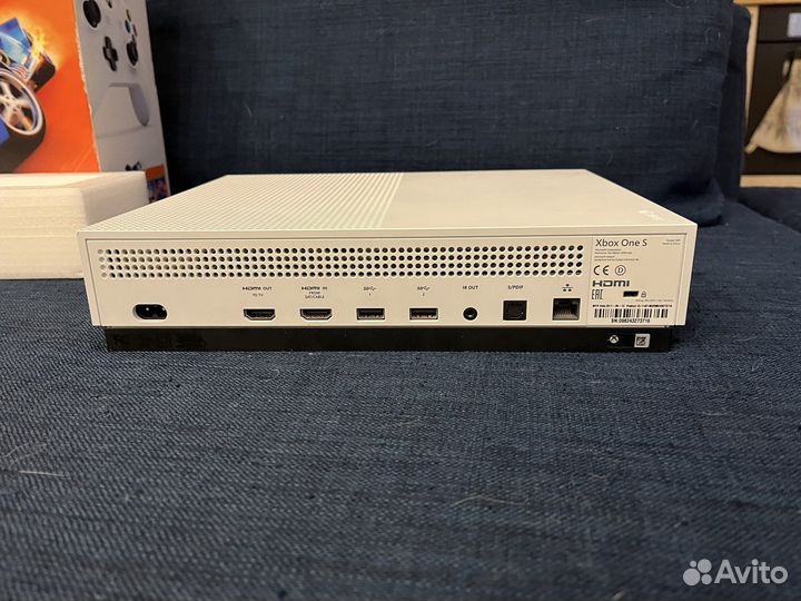Игровая приставка xbox one s