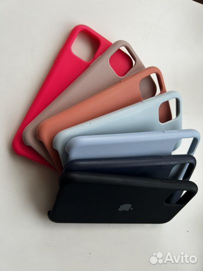 Чехол на iPhone 11