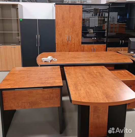 Кабинет директора италия Б.У