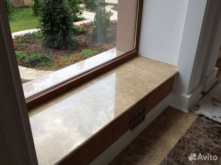 Подоконник из камня, мрамор