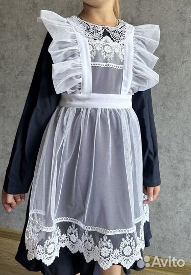 Белый школьный фартук 1 класс