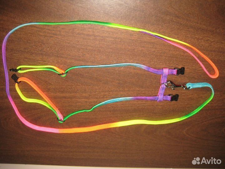 Поводок и шлейка для маленькой собаки новые