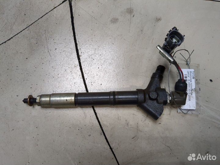 Форсунка топливная Lexus IS, 2009