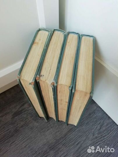 Книги Толстой, Войнович, Некрасов, Лермонтов