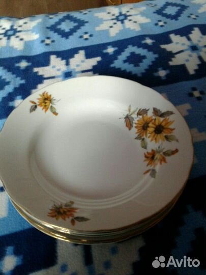 Тарелки обеденные