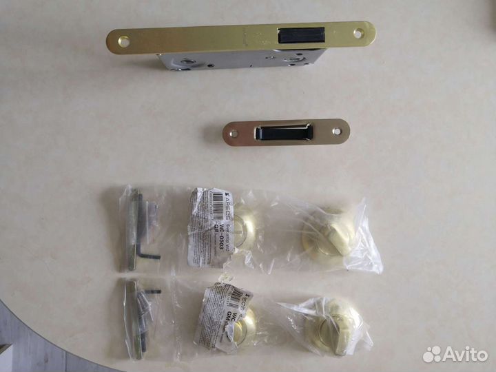 Замки дверные врезные