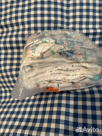 Бортики в кроватку