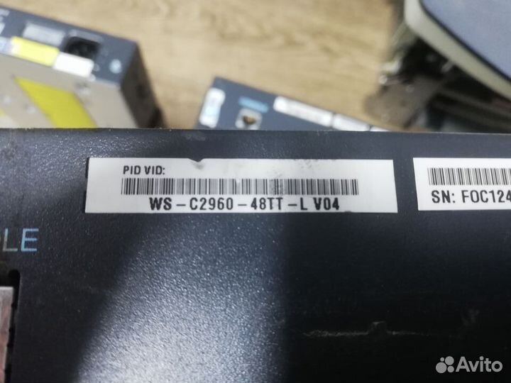Коммутатор Cisco WS-C2960-48TT-L