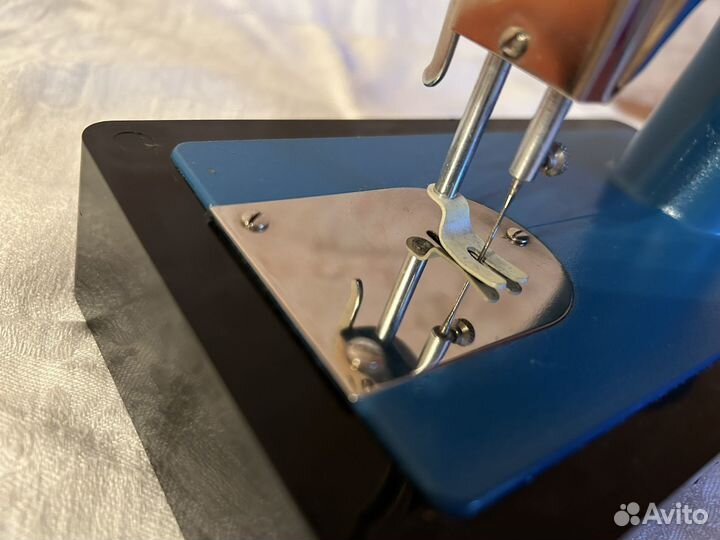 Детская швейная машина СССР