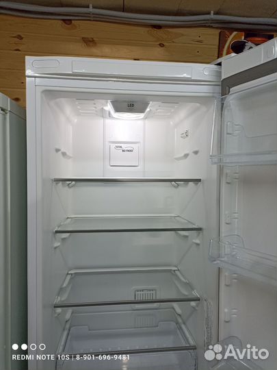 Холодильник Хотпоинт Аристон 2метра