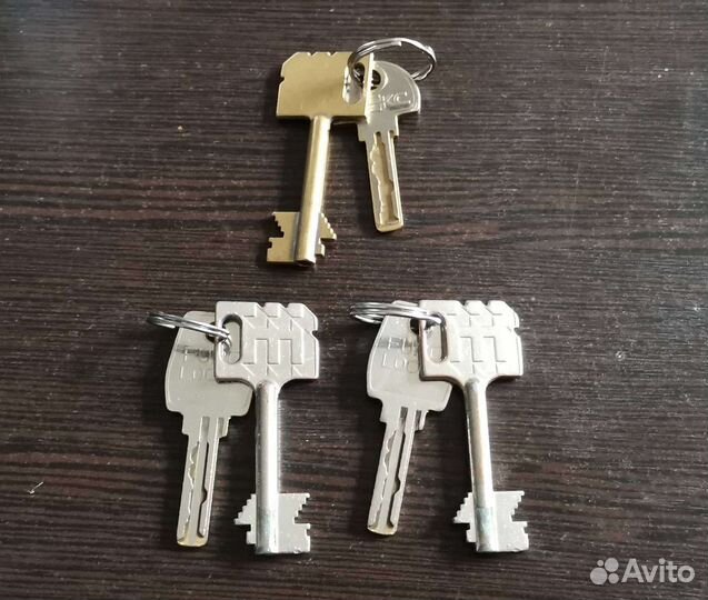 Сейф для денег и документов