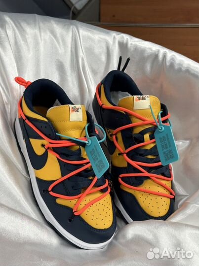 Кроссовки Dunk Low “Off-White - University Gold”