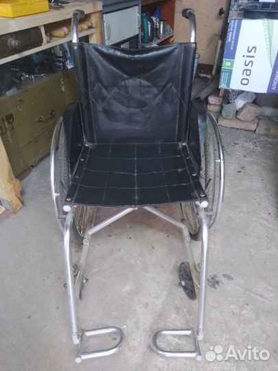 Инвалидная коляска