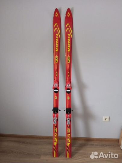 Горные лыжи Volkl 180 см