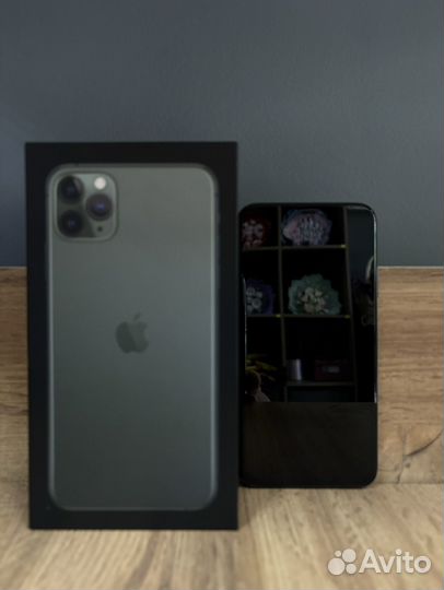 iPhone 11 Pro Max, 64 ГБ