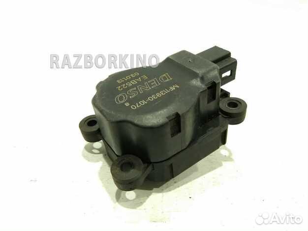 Моторчик заслонки печки