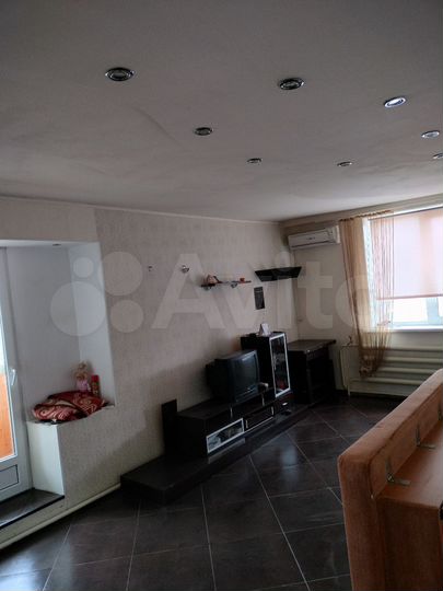 2-к. квартира, 56 м², 9/9 эт.