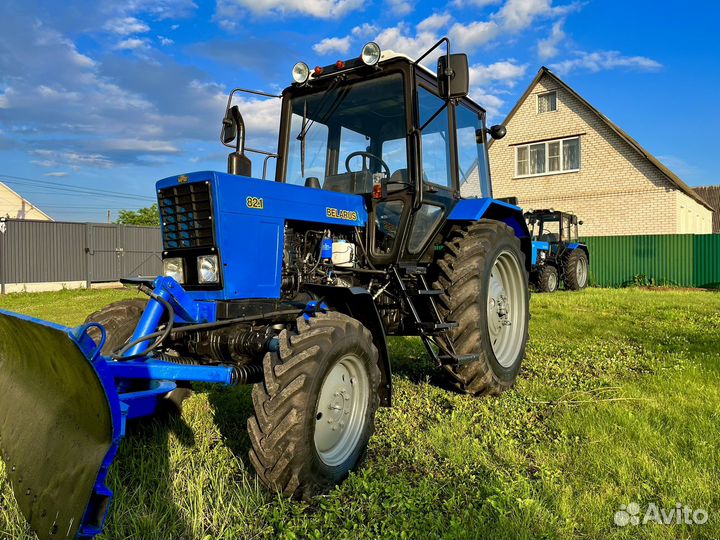 Трактор МТЗ (Беларус) 82.1, 2011