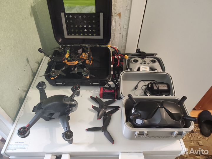 Квадрокоптеры Dji Fpv combo и дрон Diatone Roma 5