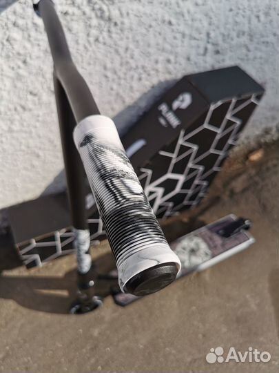 Самокат трюковой Plank Kore Black/White (Новый)